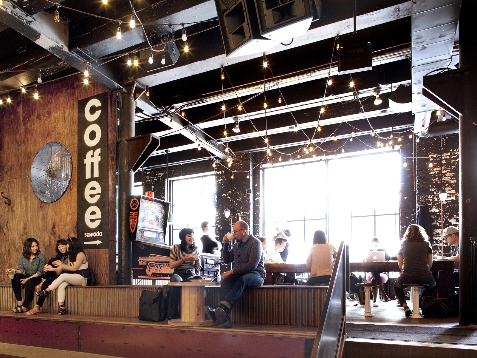 West Loop Coffee Shops Near Luxury Apartments